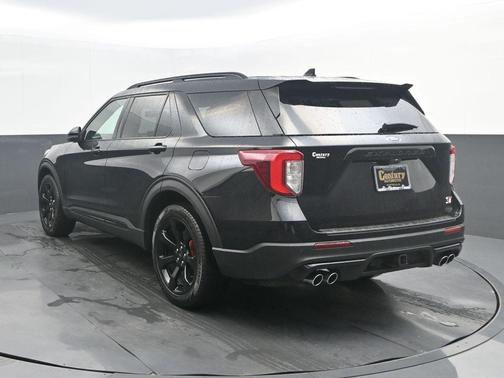 Agate Black Metallic 2020 Ford Explorer ST