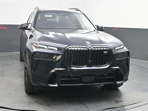 2026 BMW X7 M60i