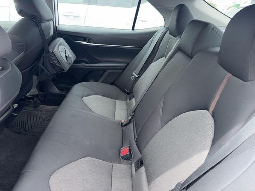 Super White 2019 Toyota Camry LE