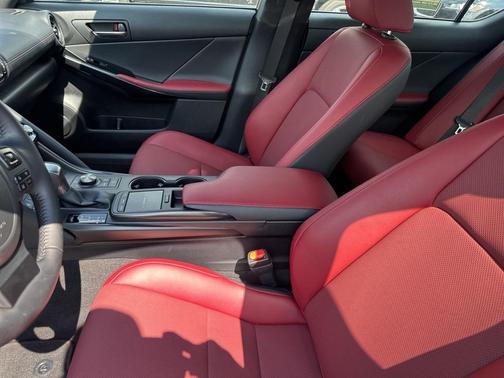 2023 Lexus IS 300 Base