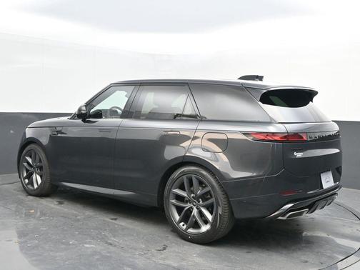 2025 Land Rover Range Rover Sport P460 Dynamic SE