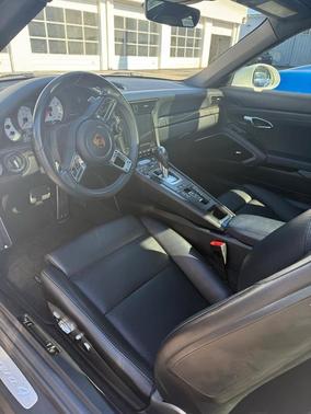 2018 Porsche 911 Carrera