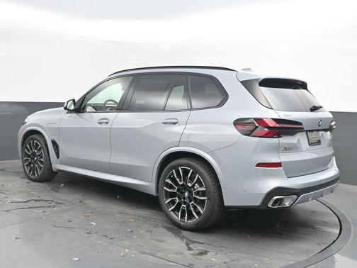2026 BMW X5 PHEV xDrive50e