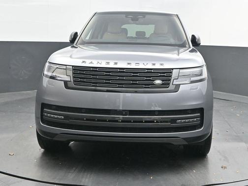 2025 Land Rover Range Rover P400 SE