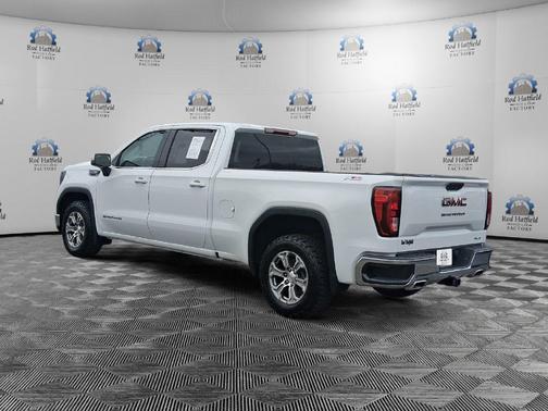 Summit White 2023 GMC Sierra 1500 SLE