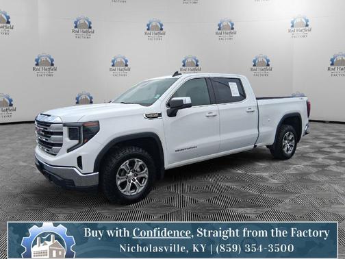 Summit White 2023 GMC Sierra 1500 SLE
