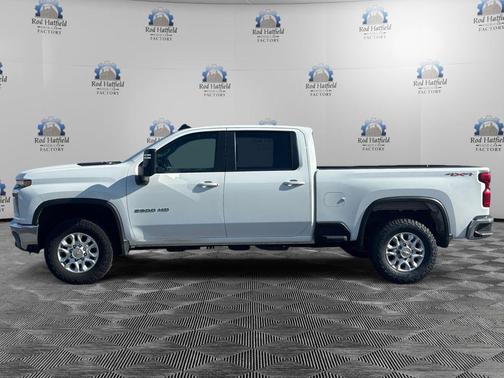 Summit White 2021 Chevrolet Silverado 2500 LT