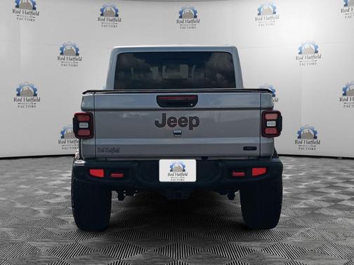 Billet Silver Metallic Clearcoat 2020 Jeep Gladiator Rubicon