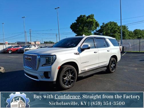 White Frost Tricoat 2022 GMC Yukon Denali