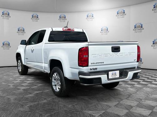 Summit White 2022 Chevrolet Colorado LT