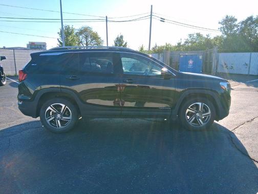 Ebony Twilight Metallic 2020 GMC Terrain SLT