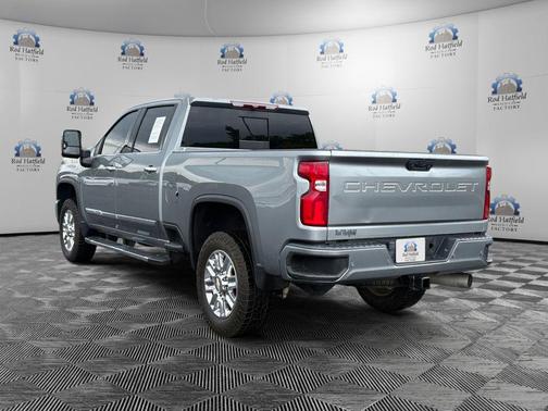 Sterling Gray Metallic 2024 Chevrolet Silverado 3500 High Country