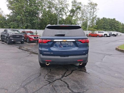 Northsky Blue Metallic 2023 Chevrolet Traverse LT Cloth
