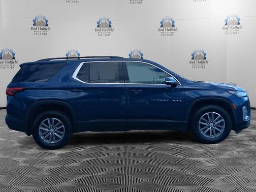 Northsky Blue Metallic 2023 Chevrolet Traverse LT Cloth