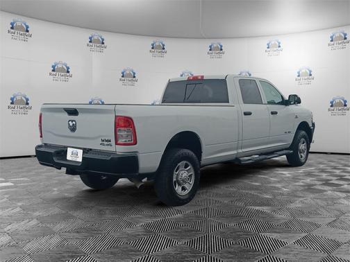 2022 RAM 3500 Tradesman Crew Cab 4x4 8' Box