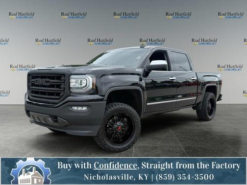 Onyx Black 2017 GMC Sierra 1500 SLT
