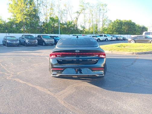 Ebony Black 2021 Kia K5 LXS