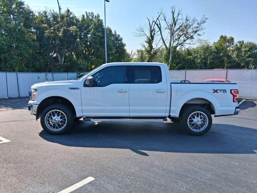 Oxford White 2018 Ford F-150 XLT