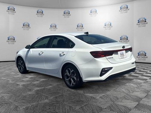 Snow White Pearl 2021 Kia Forte LXS