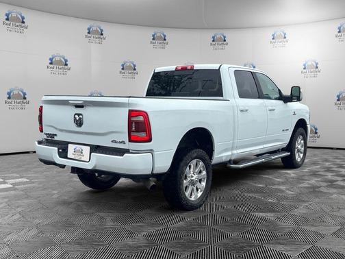 Bright White Clearcoat 2023 RAM 2500 Laramie Crew Cab 4x4 6'4' Box