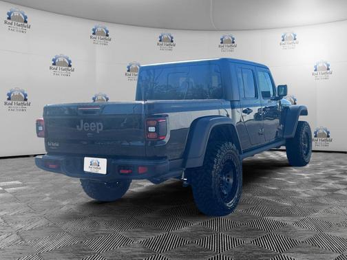 Black Clearcoat 2021 Jeep Gladiator Rubicon