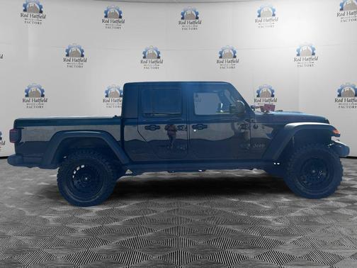 Black Clearcoat 2021 Jeep Gladiator Rubicon