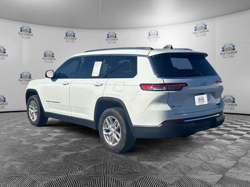 2021 Jeep Grand Cherokee L Laredo