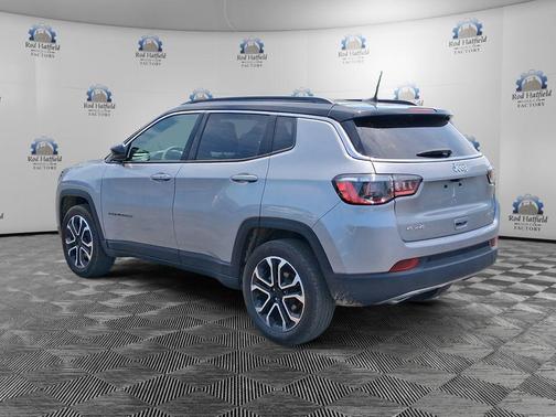 Billet Silver Metallic Clearcoat 2023 Jeep Compass Limited