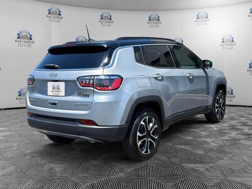 Billet Silver Metallic Clearcoat 2023 Jeep Compass Limited