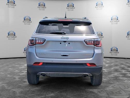 Billet Silver Metallic Clearcoat 2023 Jeep Compass Limited