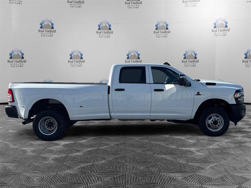 2023 RAM 3500 Tradesman Crew Cab 4x4 8' Box
