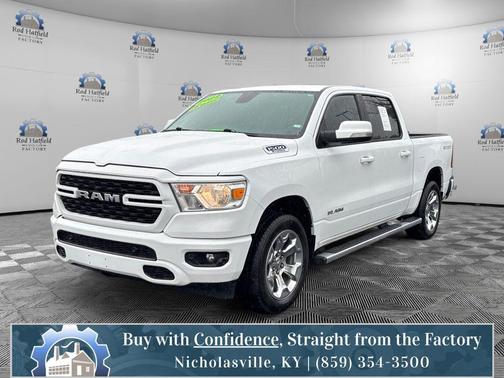 Bright White Clearcoat 2022 RAM 1500 Big Horn/Lone Star