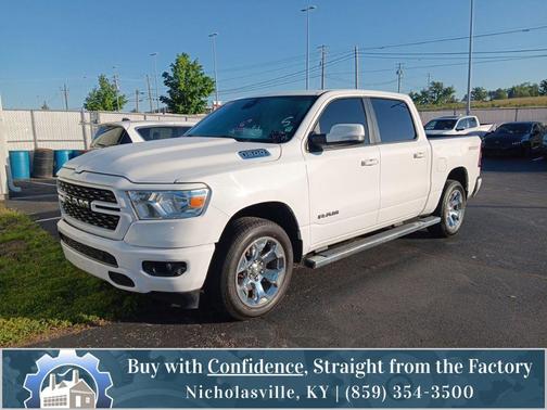 Bright White Clearcoat 2022 RAM 1500 Big Horn/Lone Star