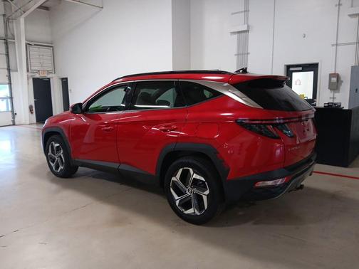 Calypso Red 2022 Hyundai TUCSON Limited