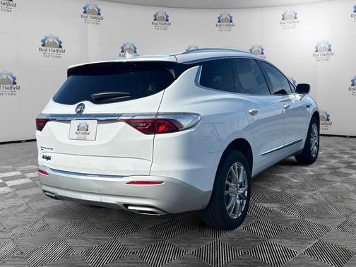 2023 Buick Enclave Essence AWD