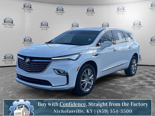 2023 Buick Enclave Essence AWD