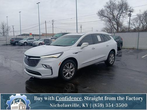 2023 Buick Enclave Essence AWD