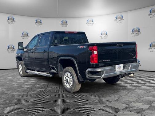 2024 Chevrolet Silverado 2500 LT