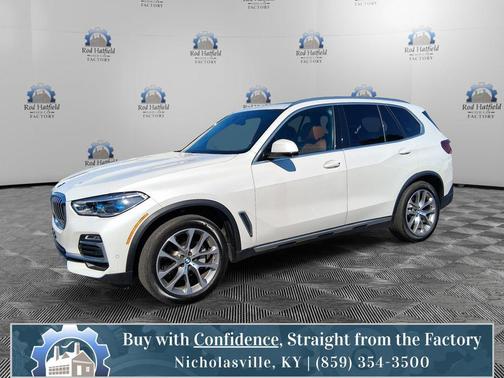 White Metallic 2019 BMW X5 xDrive40i