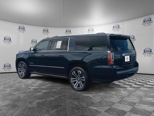 Dark Sapphire Blue Metallic 2019 GMC Yukon XL Denali