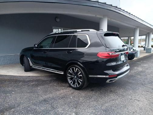2022 BMW X7 xDrive40i