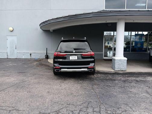 2022 BMW X7 xDrive40i