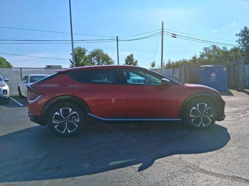 Runway Red 2022 Kia EV6 Wind