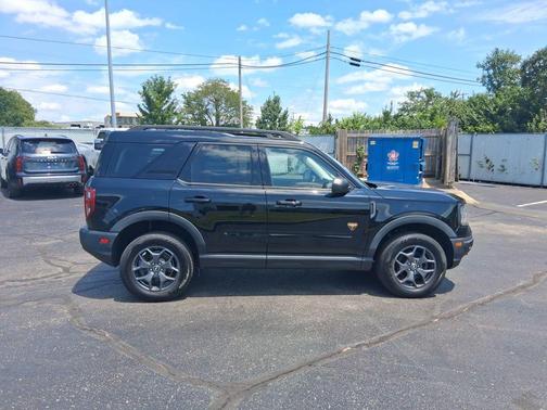 Shadow Black 2022 Ford Bronco Sport Badlands