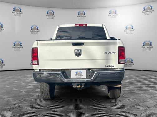 2018 RAM 2500 Tradesman Crew Cab 4x4 6'4' Box