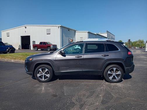 Granite Crystal Metallic Clearcoat 2020 Jeep Cherokee Limited