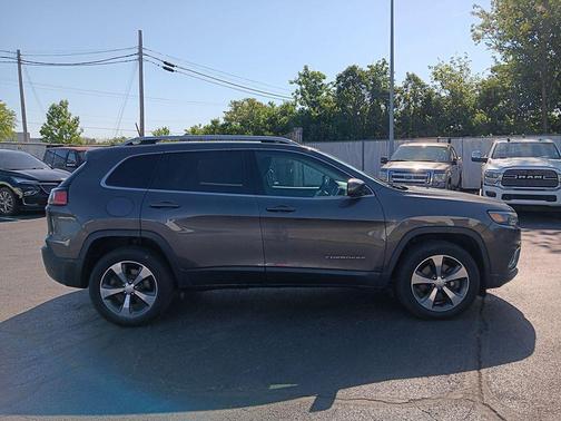 Granite Crystal Metallic Clearcoat 2020 Jeep Cherokee Limited
