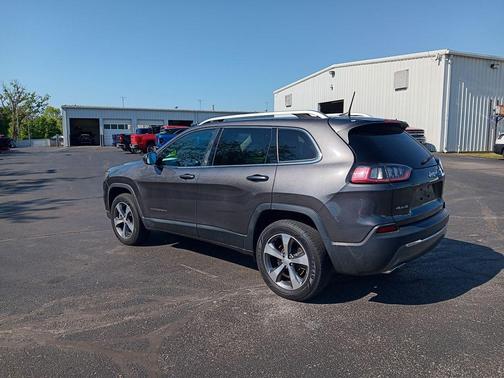 Granite Crystal Metallic Clearcoat 2020 Jeep Cherokee Limited