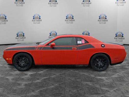 Go Mango 2018 Dodge Challenger R/T