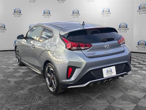 2019 Hyundai Veloster Base